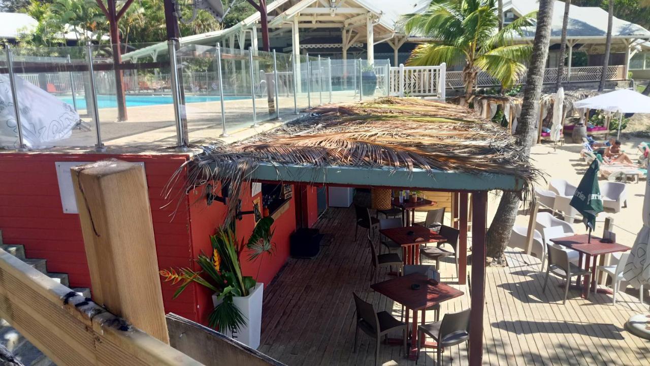 Grand Studio Les Pieds Dans L'Eau, Centre Ville Le Gosier  Extérieur photo